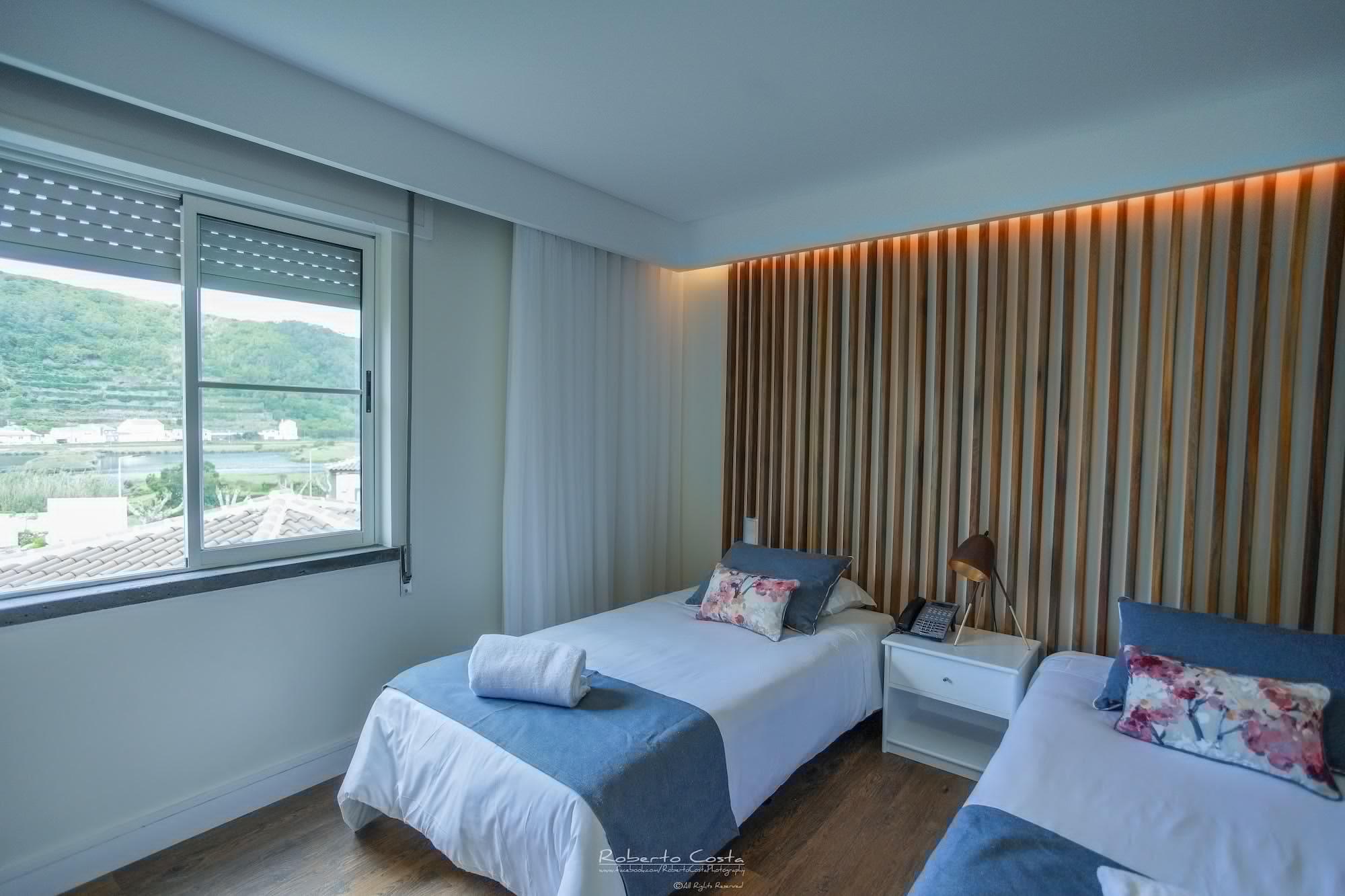 Hotel Teresinha Praia da Vitoria ภายนอก รูปภาพ